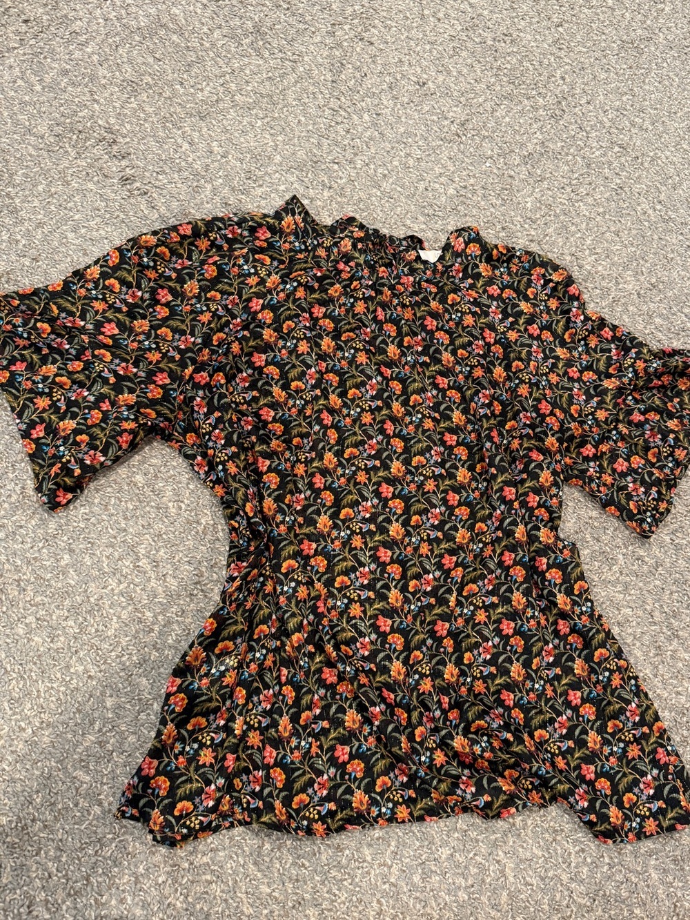 LOFT Plus Size 20 Black Floral Top Gold Thread Tie Neck